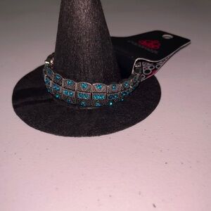 💙 NWT Paparazzi Teal & Silver Elastic Bracelet